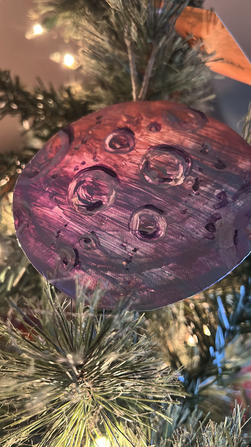 Hand-painted Sea-Shell Ornament