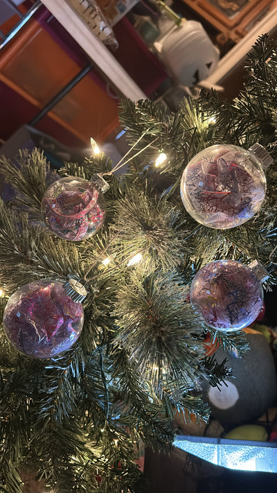 Rainbow Vein Ornaments [Set of 4]